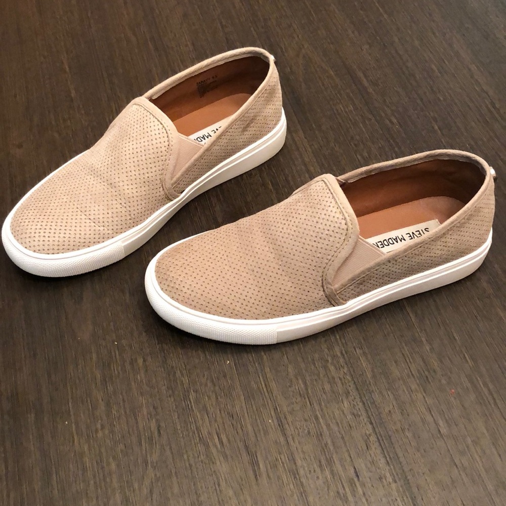 Steve Madden slips on shoes